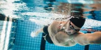 Το καλοκαίρι τέλειωσε, το κολύμπι όχι.