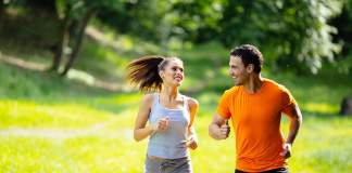 Harvard: Γεννημένοι να κινούμαστε. Έρευνα για την καρδιά δρομέων… και πιθήκων!