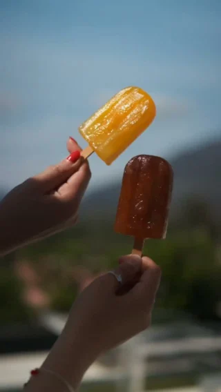 Protein, but make it summer ☀️
HydroBeef ice pops in Pineapple, Cherry Cola, and Cherry Lime 🍒
Refreshing, high protein, and way too good for how easy they are to make.
Your new favorite summer snack by @hypeenergydrinks